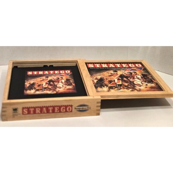 STRATEGO Nostalgia Games Series Wood Box 2002 HASBRO Ages 8 - Picture 3 of 6